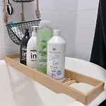 Huoneisto Nextdoor Host Vintage For 2 With Bathtub *