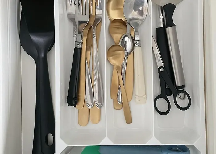 Nextdoor Host Vintage For 2 With Bathtub דירה *